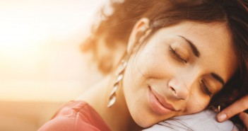 Wenn’s im ganzen Körper kribbelt: es könnte Glück sein Umarmung, Liebe, Glück, Paar, Frau