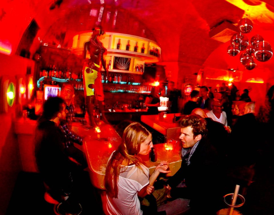 Frankfurt single bar
