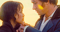 giphy.com/gifs/love-beautiful-keira-knightley-12Bk7fHp3Ng7ZK