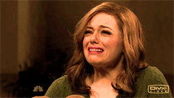 giphy.com/gifs/scream-crying-emma-stone-9e4nXMeZCZWQE