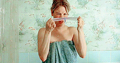 giphy.com/gifs/13-bridget-jones-renae-zellweger-7rjWudYvirymY