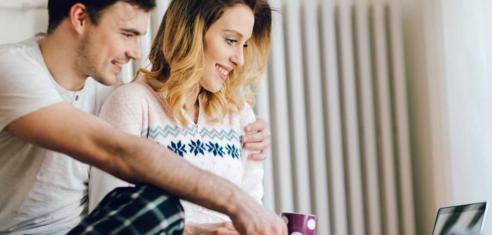Flirten außerhalb der beziehung