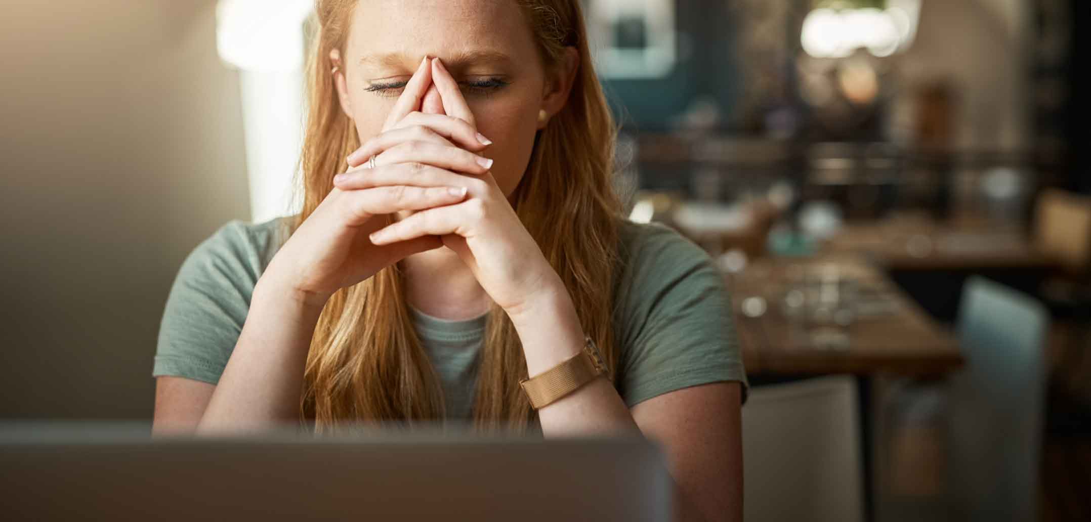 Ein geringes Selbstbewusstsein und Zweifel an der eigenen Person, machen die Partnersuche sehr schwer