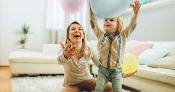 Worauf Sie bei der Wahl des Babysitters achten sollten 3 Tipps, um den richtigen Babysitter zu finden