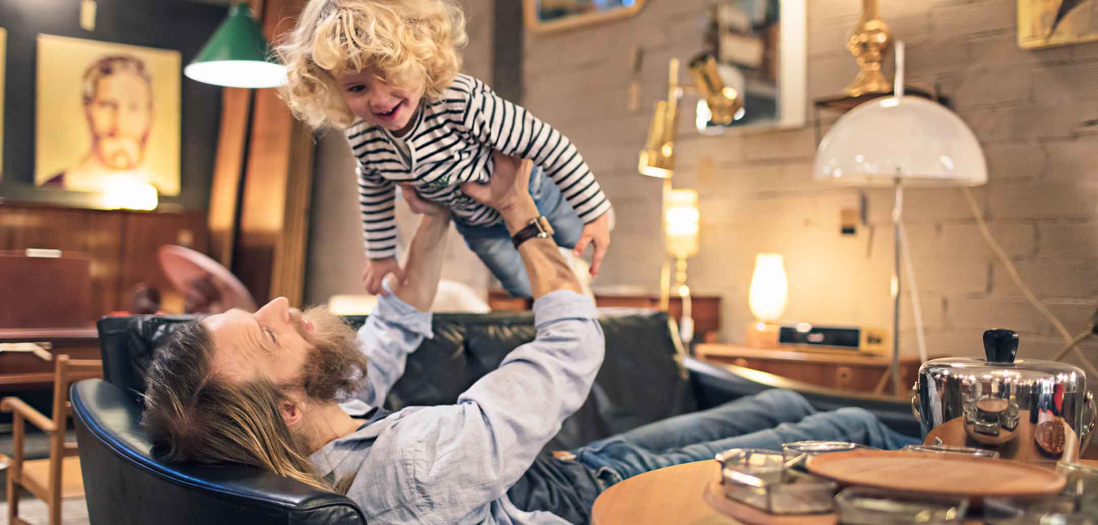 Er wollte niemals Papa werden, nun ist er glücklicher Vater