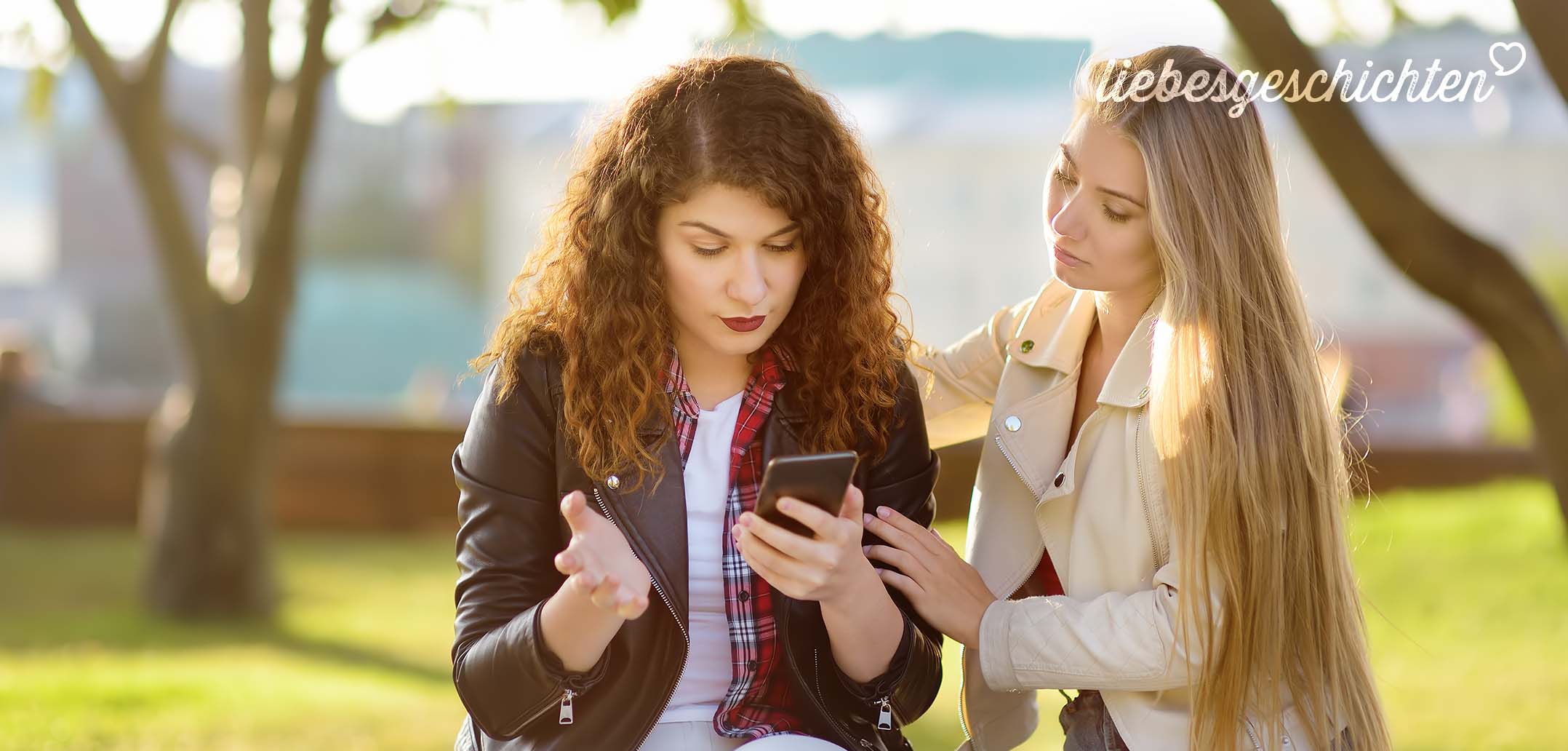 Obwohl wir ein Paar sind, flirtet er online mit anderen