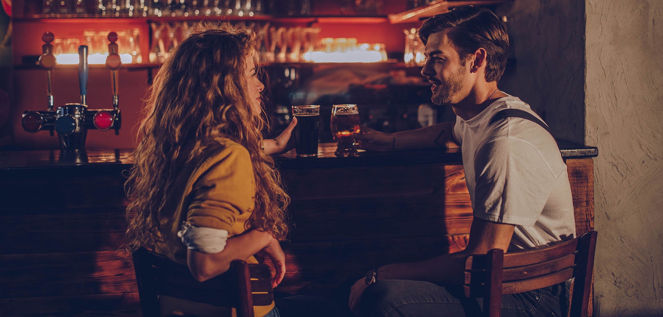 Dating in Köln: Acht Wege die Liebe zu finden – Von Wandern bis Spontan-Hochzeit