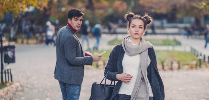 Warum flirtet mein mann immer mit anderen frauen