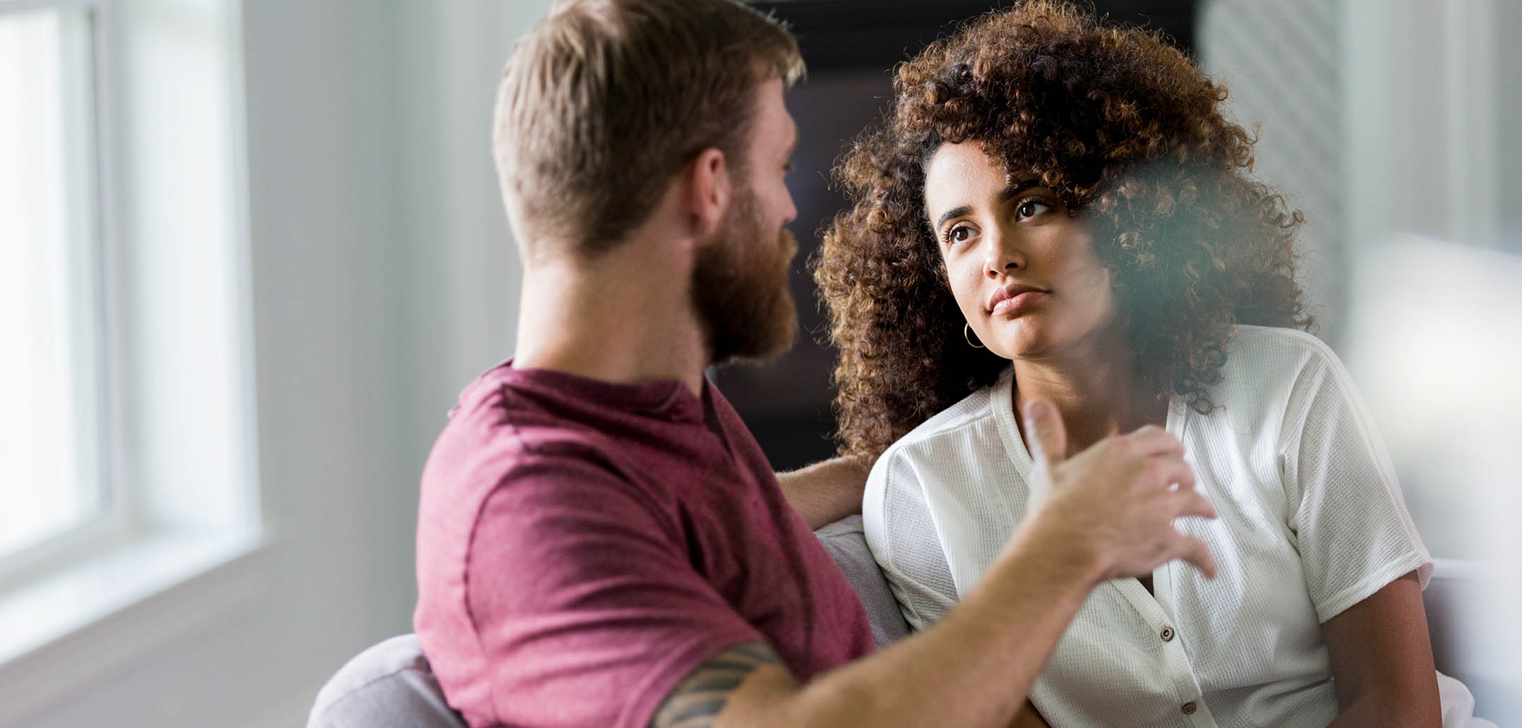 In Beziehungen müssenmanchmal wichtige Lebensentscheidungen getroffen werden. Wir stellen eine Übung aus der Paartherapie vor.