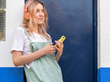 Podcast-Watch: Das sind unsere Lieblingsfolgen im Juni und Juli