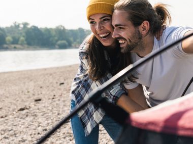 #couplegoals: Warum sie deine Beziehung stärken und schwächen können