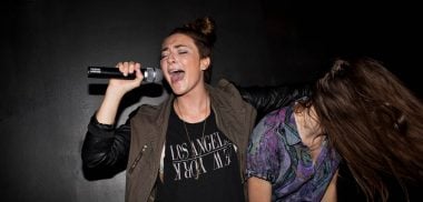 Date-Idee: Karaoke-Bar